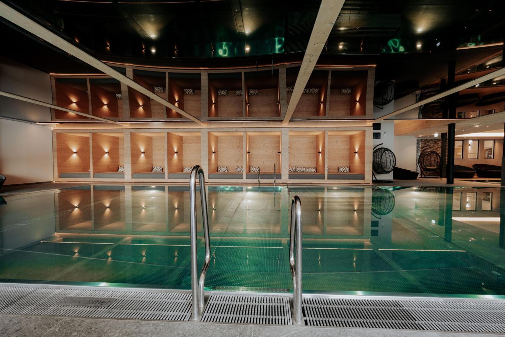 Hotel Familienresort Buchau 4*