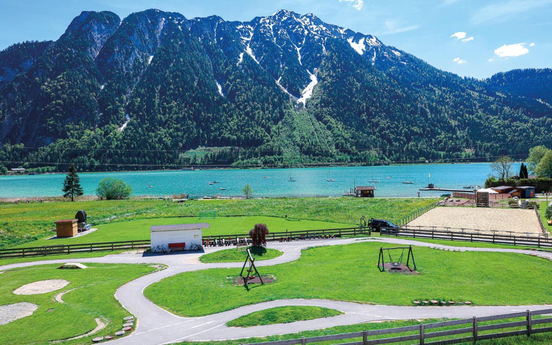 Hotel Familienresort Buchau 4*